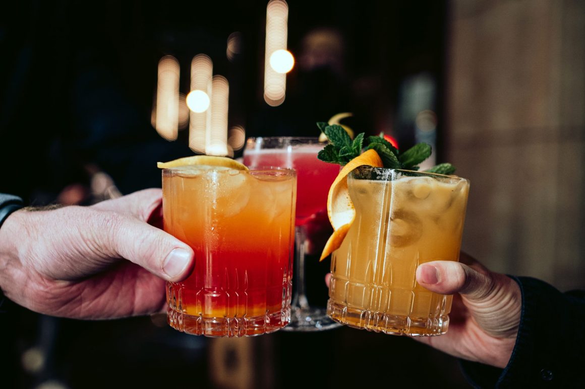 Cocktails in der Hausbar